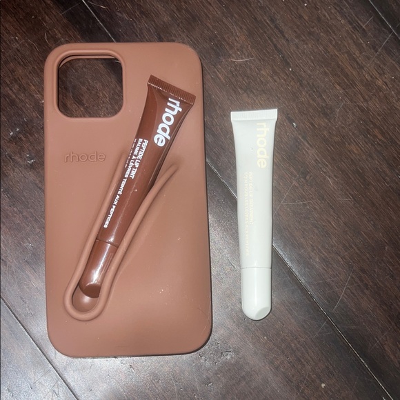 RHODE Tan Phone Case with Cream Lip Balm iPhone 13 max hailey bieber gloss - Picture 1 of 1